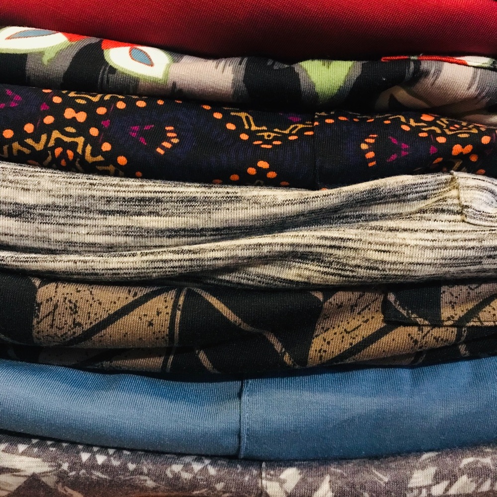 Pick 2! Lularoe Carly. Chose 2 of the patterns.